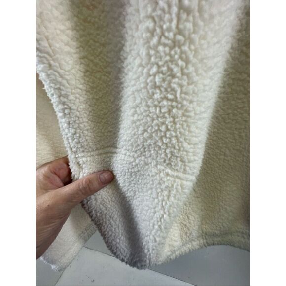 Abercrombie Ivory Henley Sherpa Size 11-12 - Picture 4 of 8